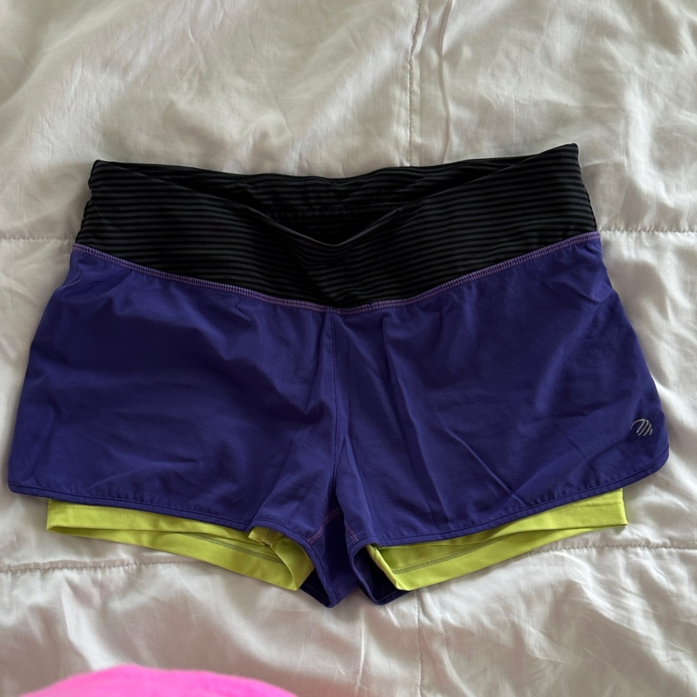 Women's MPG Athletic Shorts Running Walking Cycling Gym Size Medium M NEON